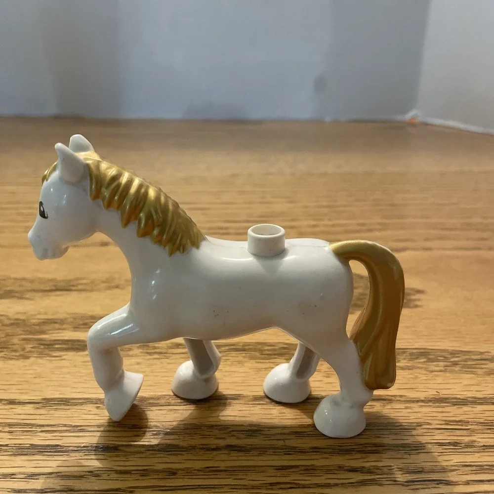 LEGO Duplo White Horse Replacement‎ Cinderella's Carriage 6153 Gold Mane & Tail